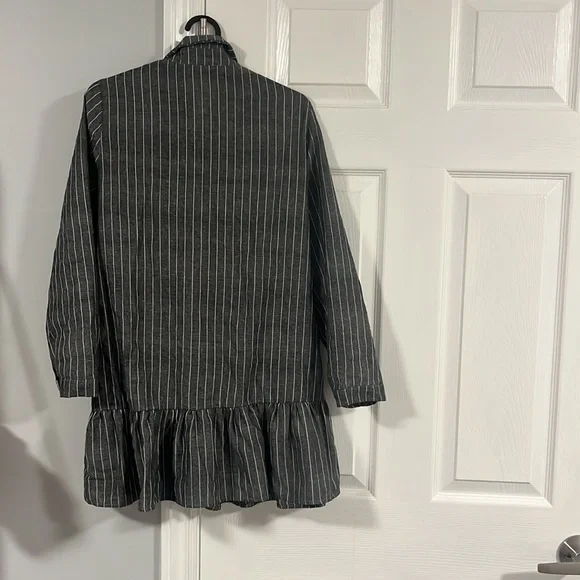 Shirt - Picture 2 of 2